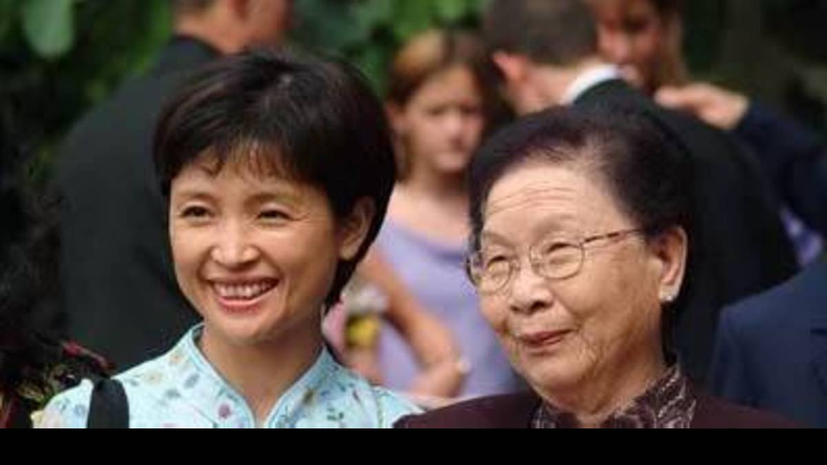 玉杏校長與親愛的奶奶