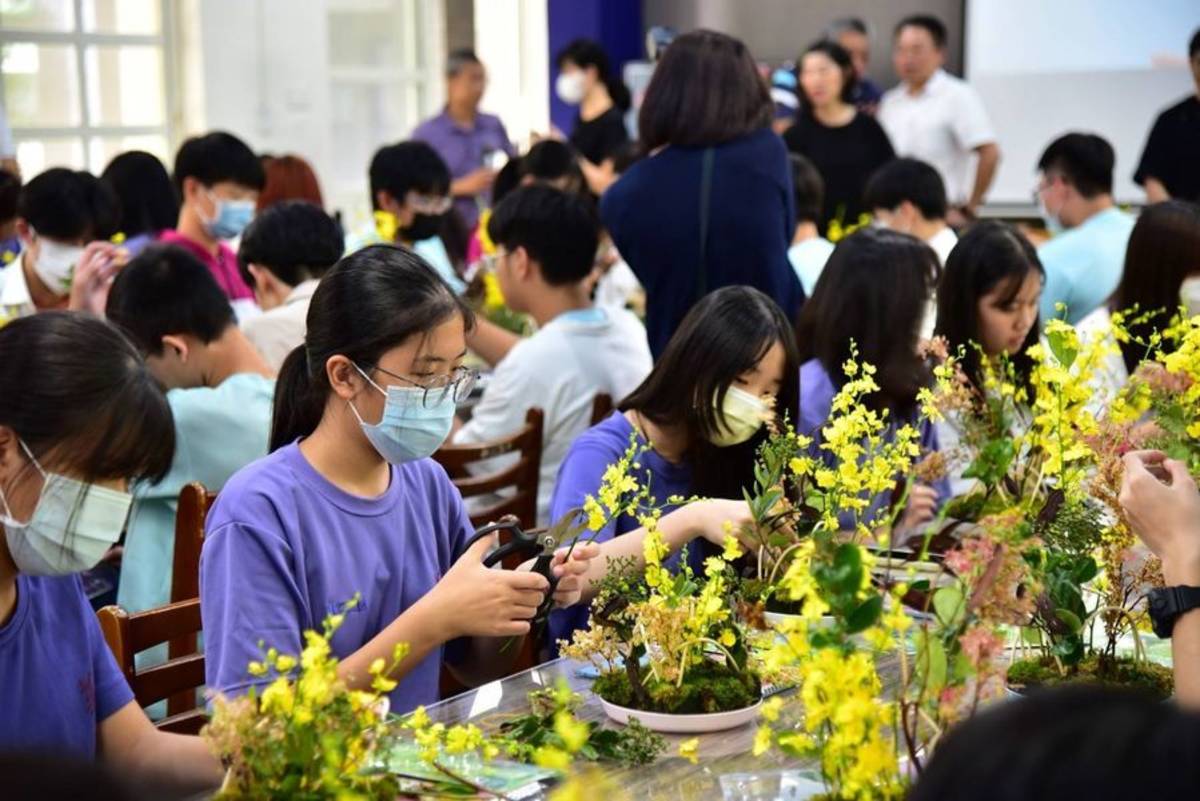 華江高中讓學生成為綠手指，學習花藝