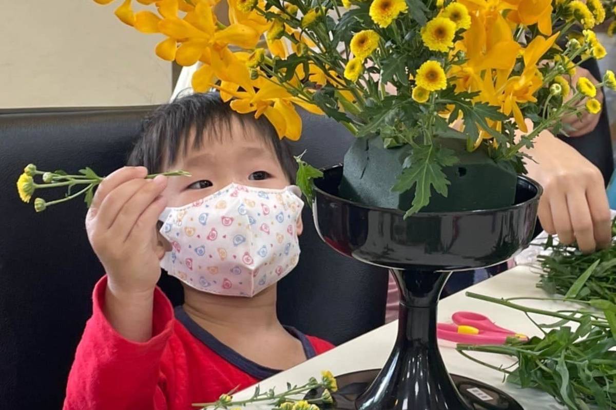 臺北啟明學校扎根美感教育，鼓勵學生投入花藝創作
