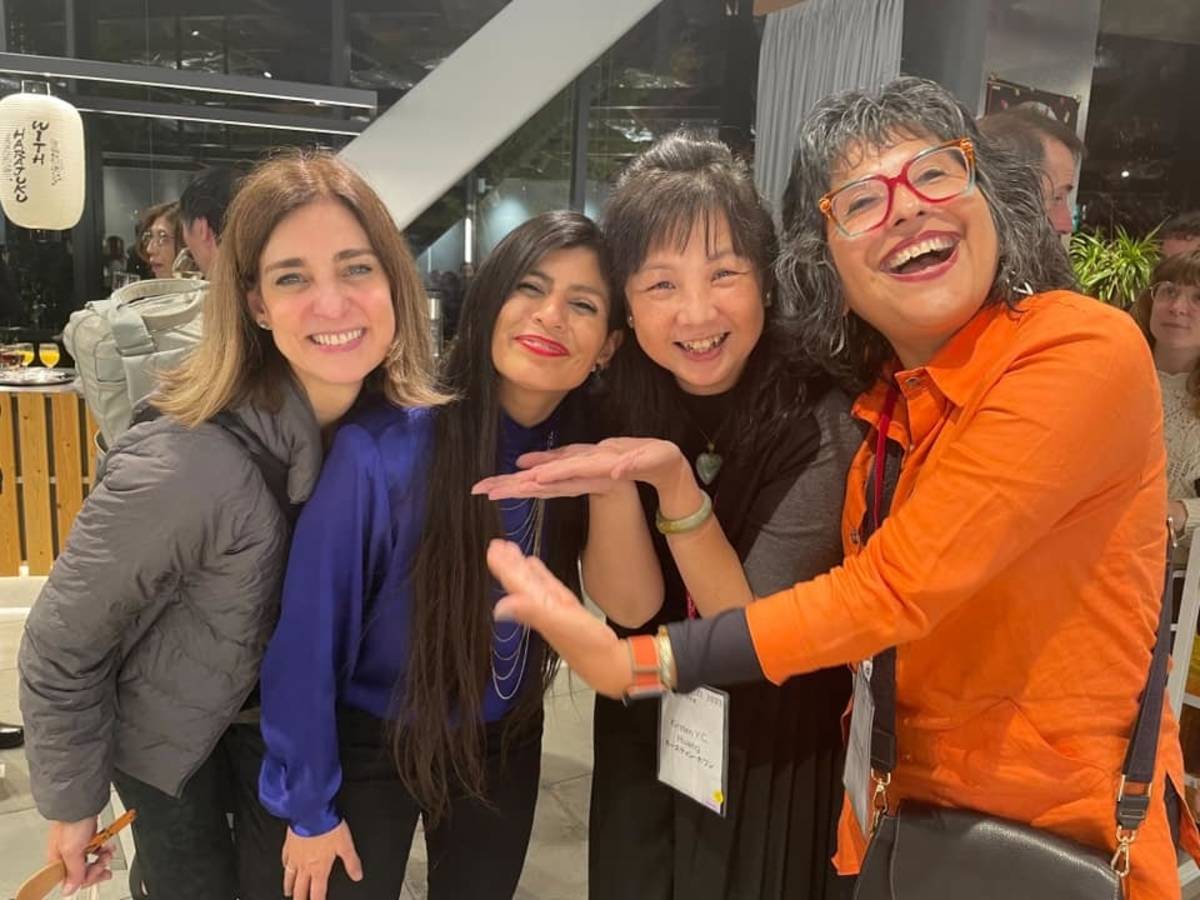 這是來自南美洲的媒體素養團隊與我最愛的“desert lightt"製作團隊