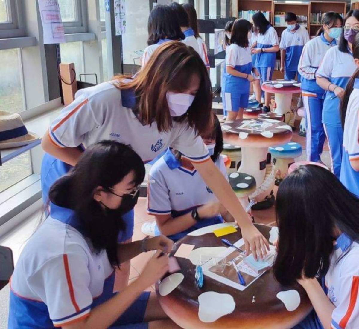 暖暖高中教學互動