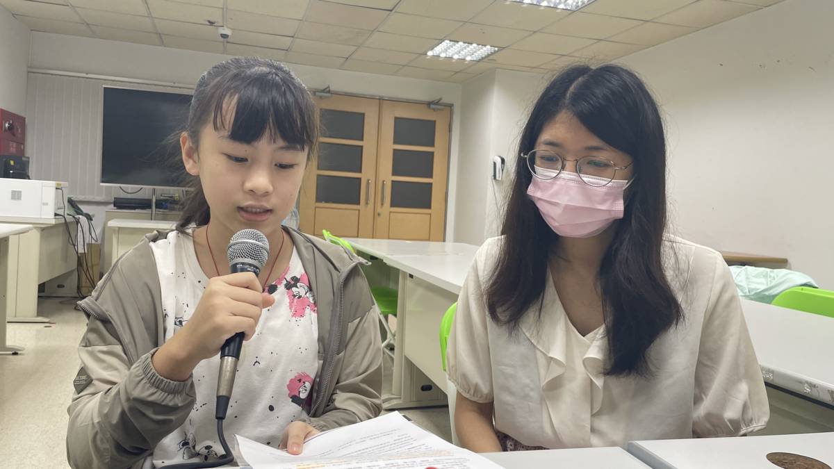 校園廣播室：南市新山國小張芷瑄談家鄉繪本。