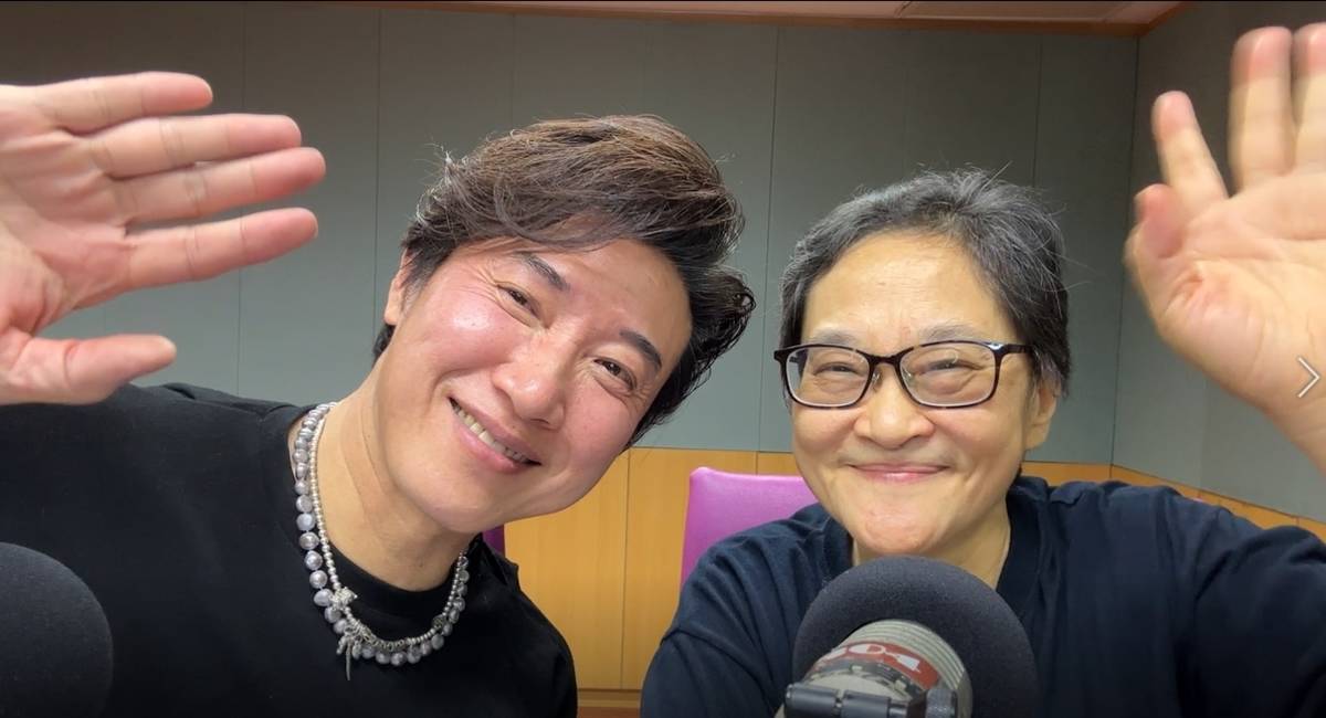 明新科技大學新任董事長郝碧蓮(右)接受陳鴻訪問