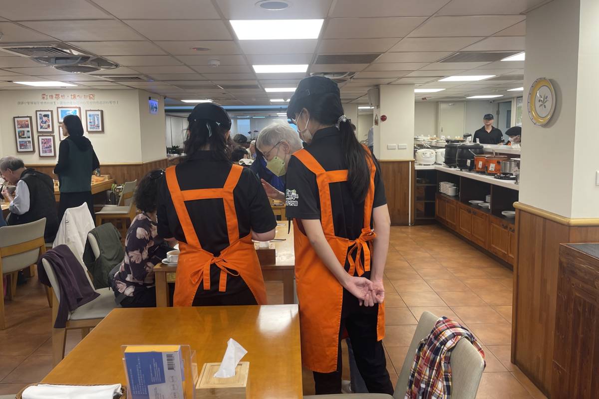 育成社福蕃薯藤餐廳 給予350名憨寶貝就業機會