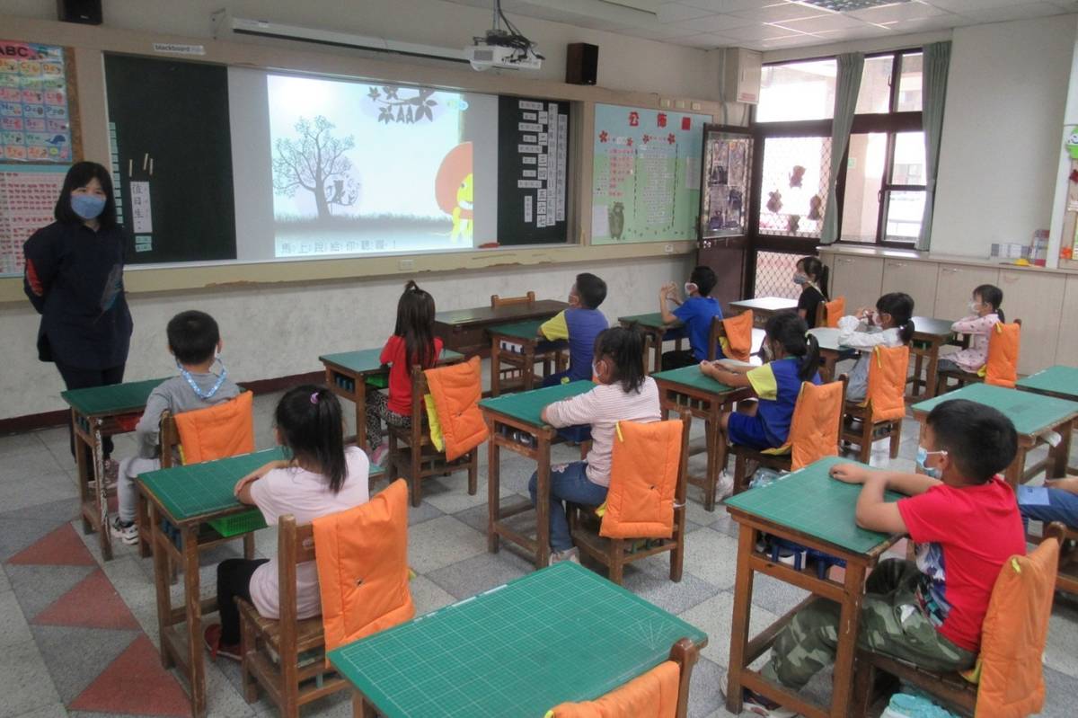 南投縣同富國小閱讀電子書活動
