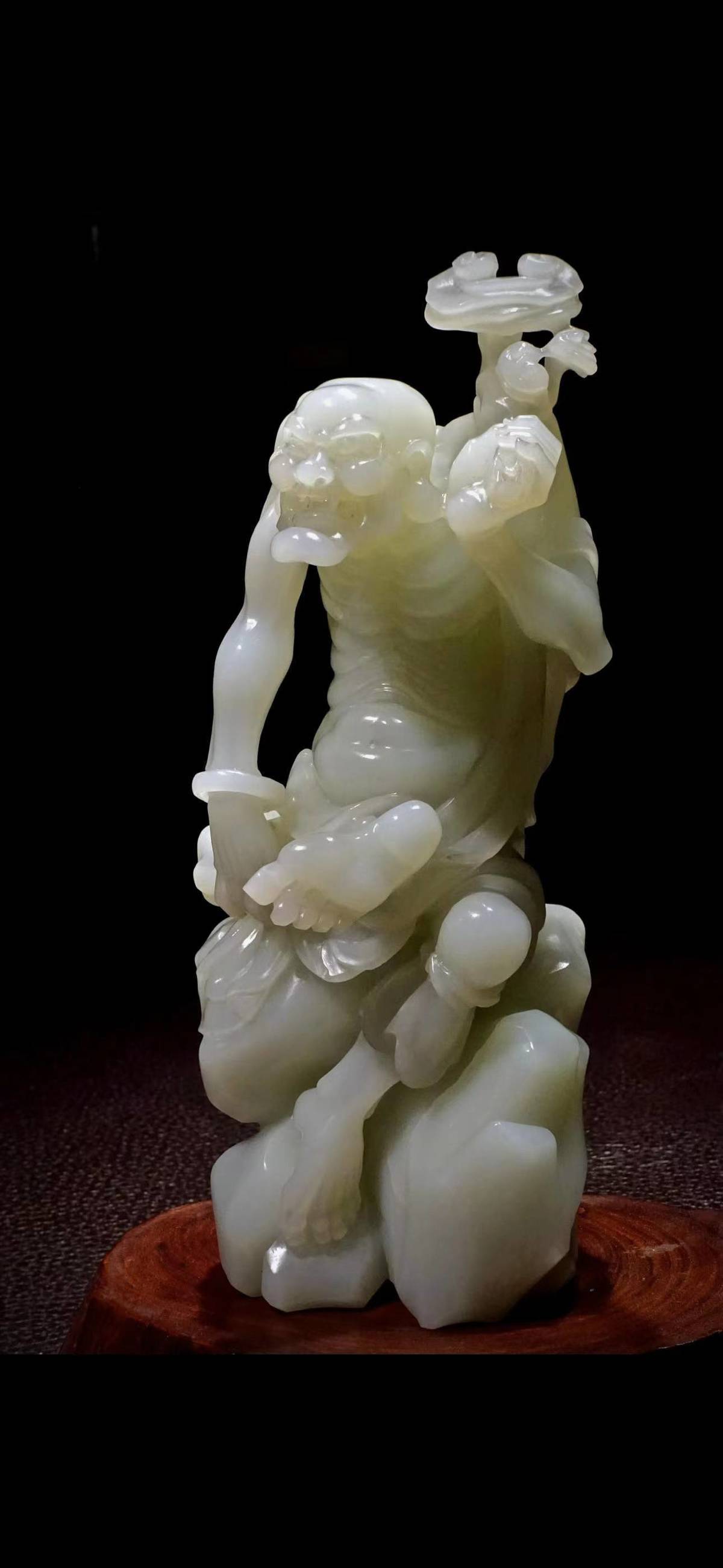 崔磊作玉羅漢