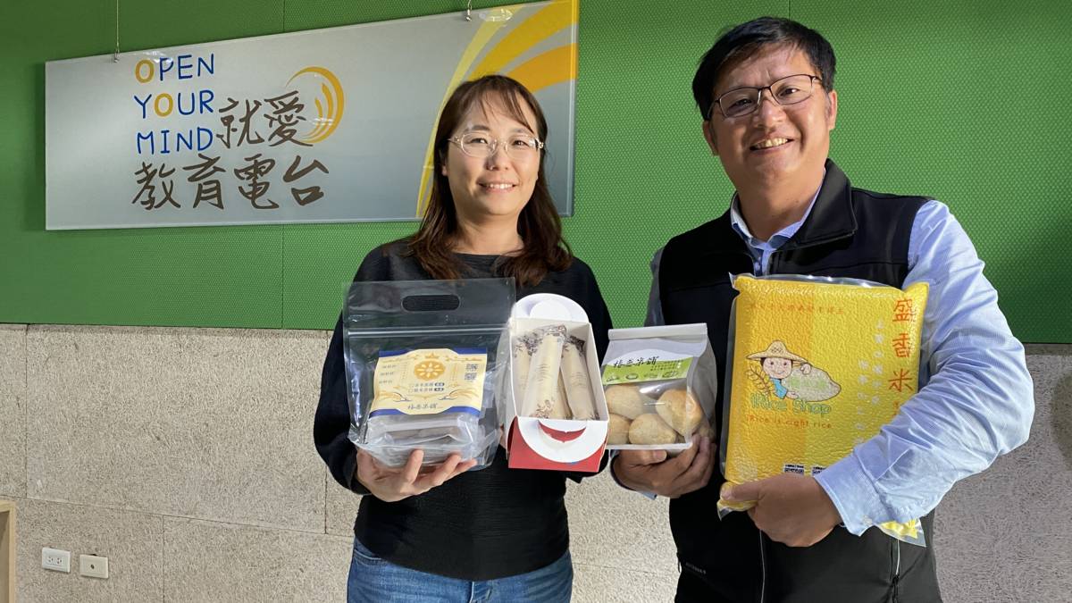 張嘉文和哥哥一起研發了許多米加工品要為好米找到新出路
