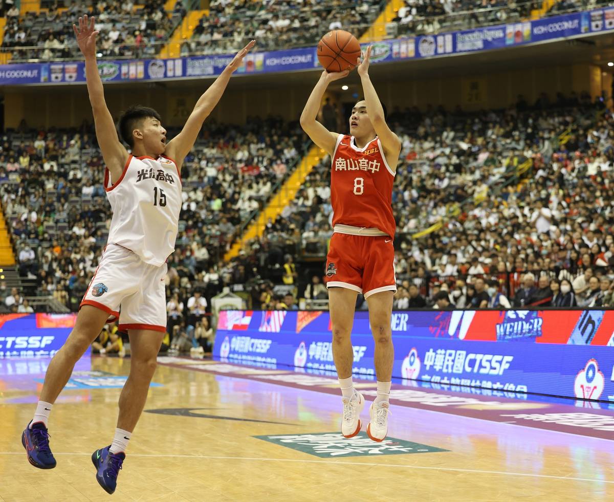 HBL高中籃球聯賽，南山高中黃瀚陞獲MVP(照片來源 HBL 高中籃球甲級聯賽) 