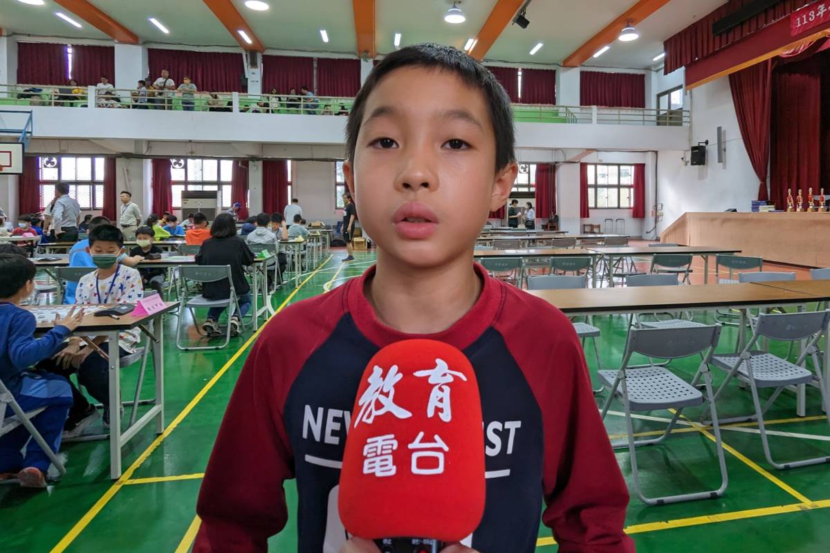 棋齡6年的黃冠勳在對弈的過程中獲得樂趣，也正向看待輸贏結果