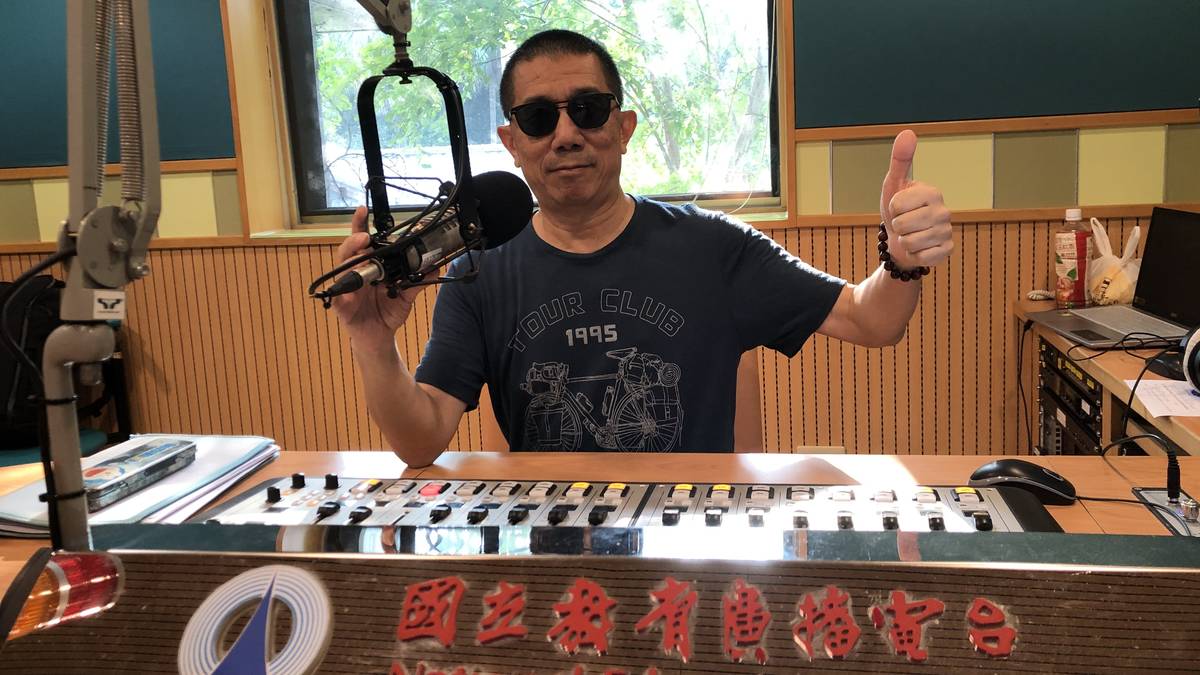 觀音 臺語詩集作者  詩人 周蘇宗老師