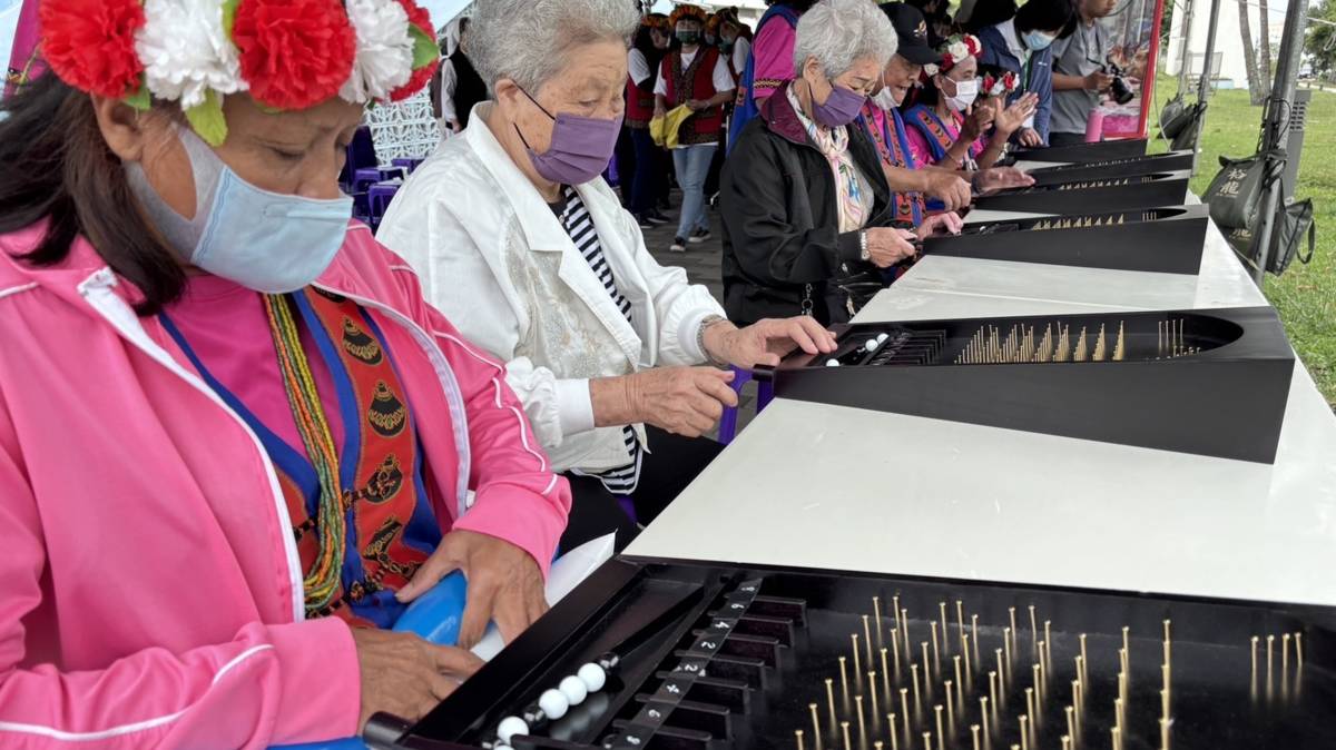 各式懷舊童玩及新穎夾娃娃機 重溫兒時美好時光