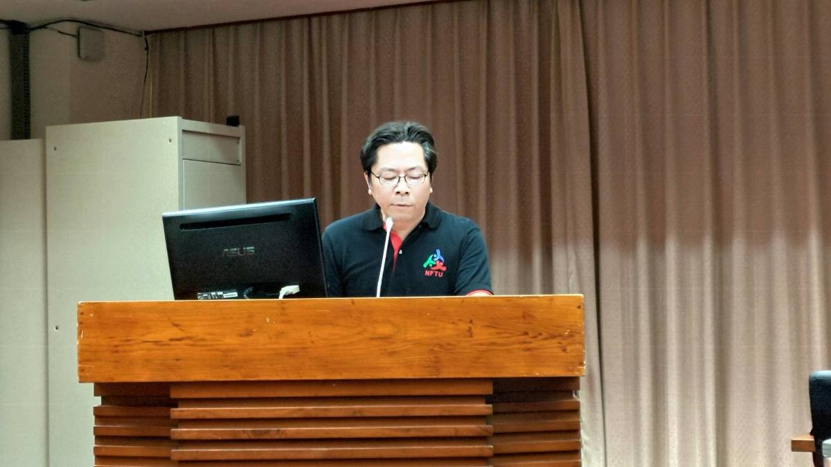 全國教師工會總聯合會副理事長何俊彥