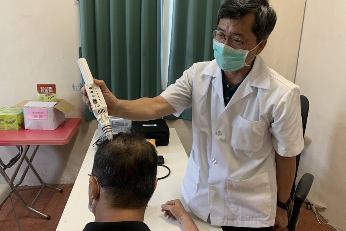 門諾醫院中、西醫師義診