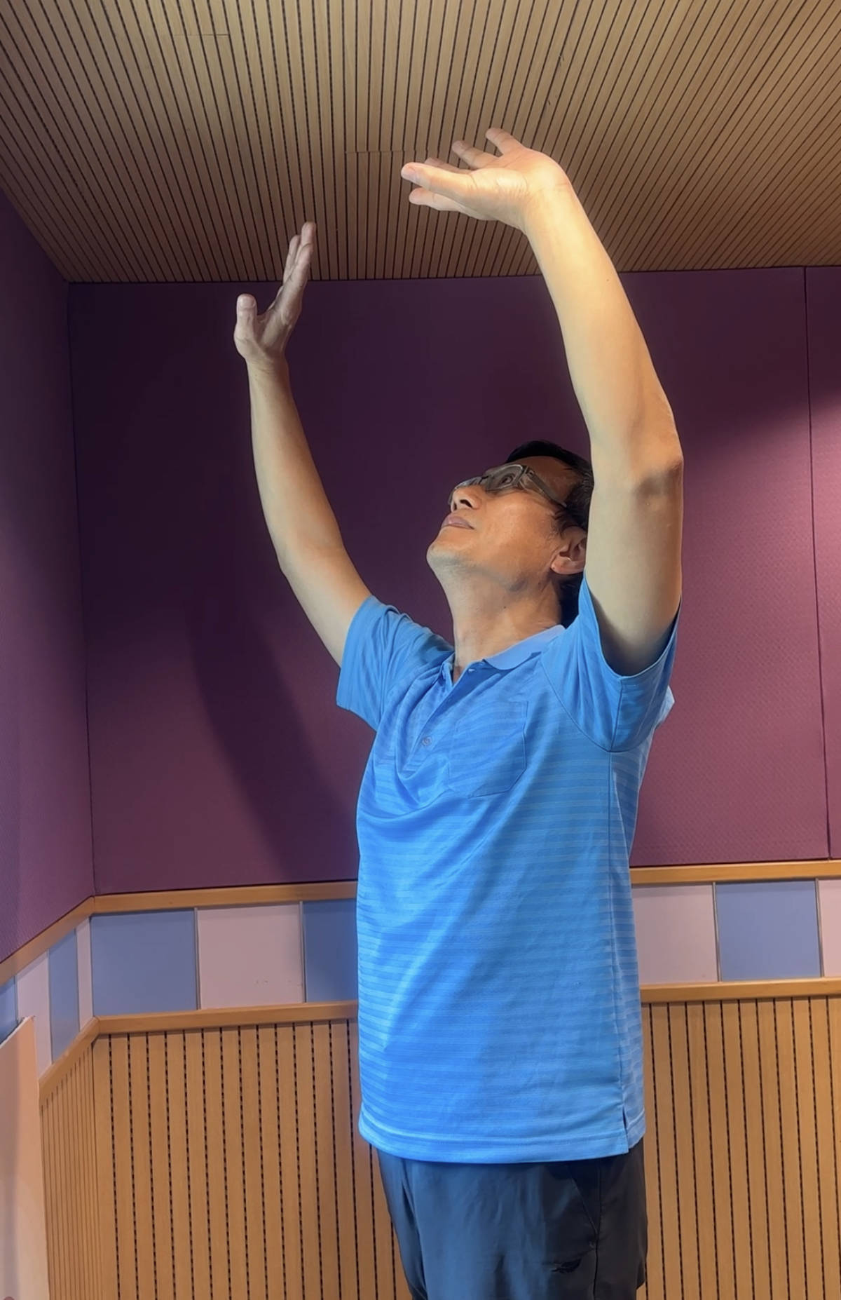 李章智老師教樂齡朋友五禽戲-鳥戲