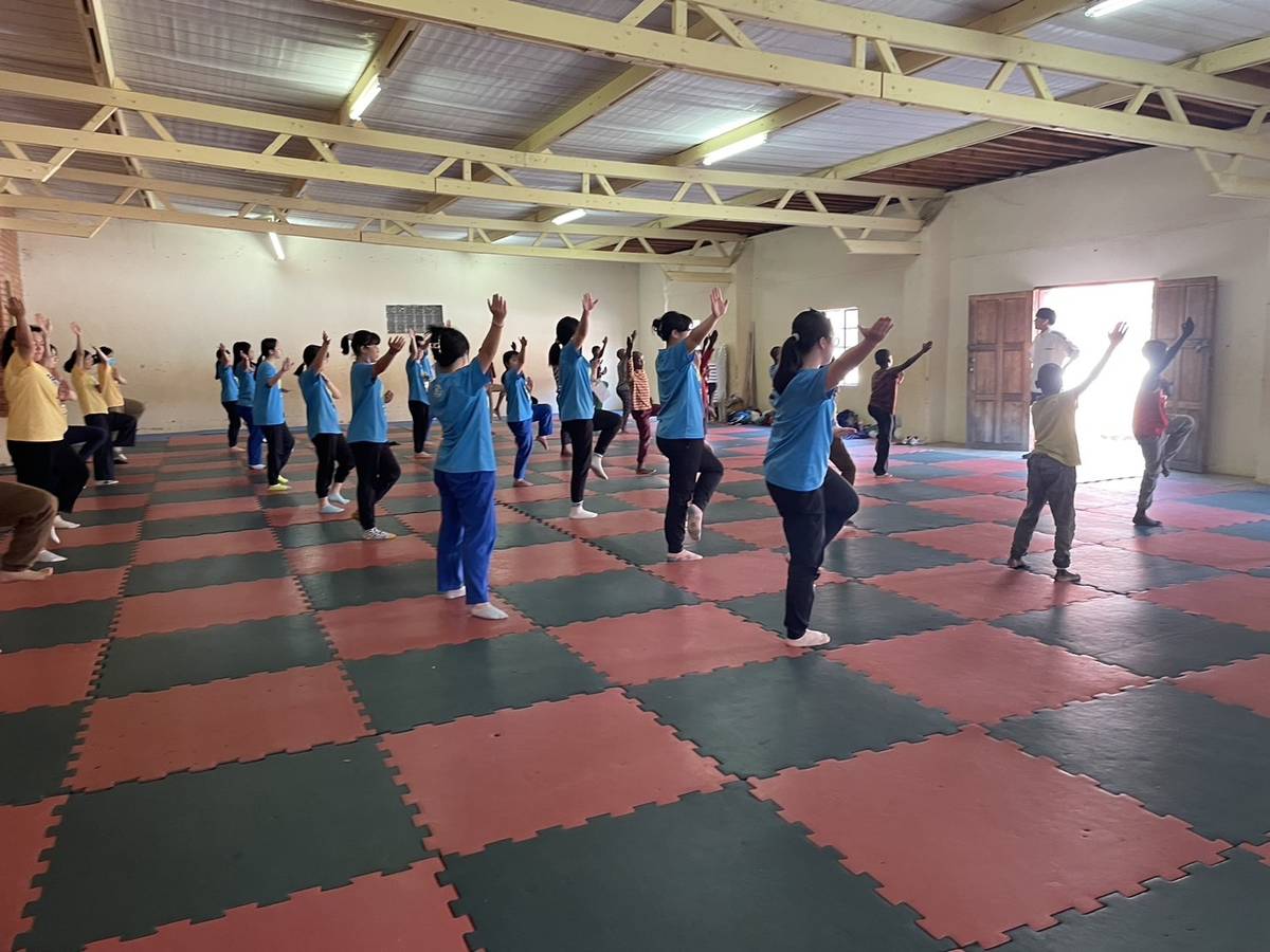 豐珠中學在ACC學習少林寺虎步拳