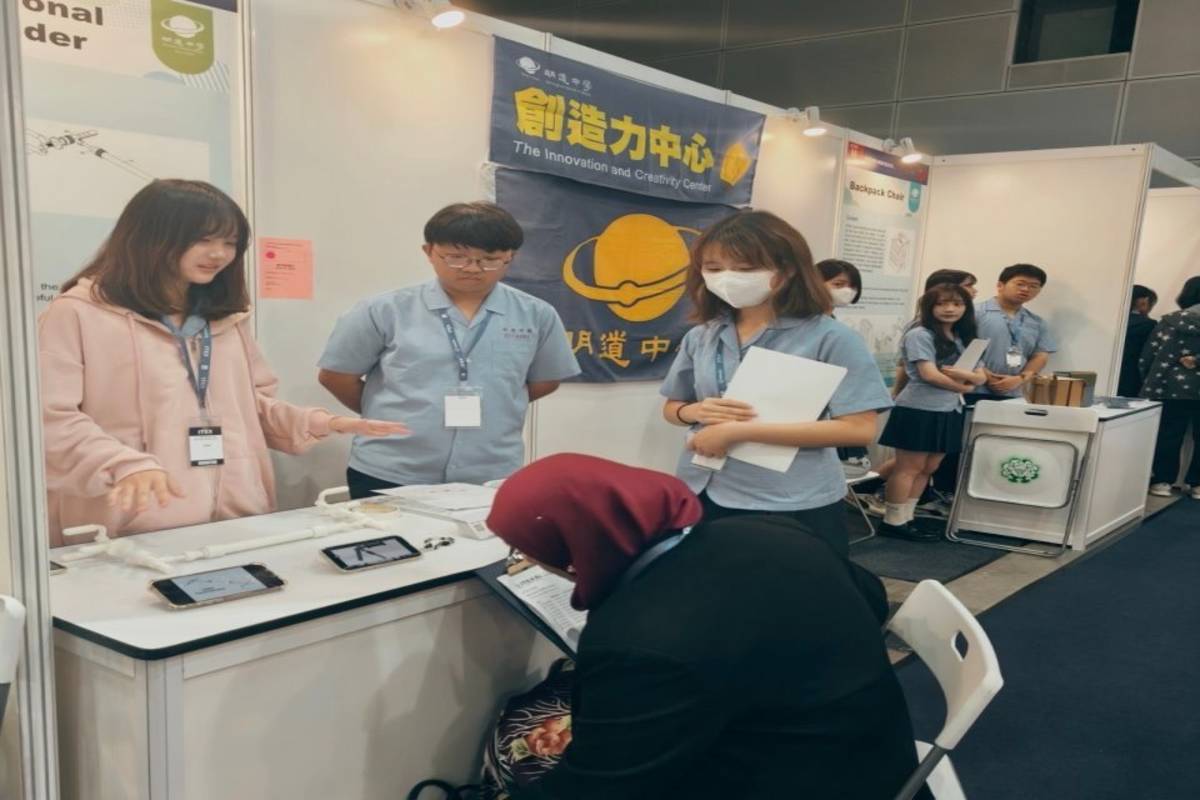 明道中學「椅背置物架結構」獲馬來西亞國際發明展（ITEX）青少年發明者展發明展金牌(圖:明道中學提供）