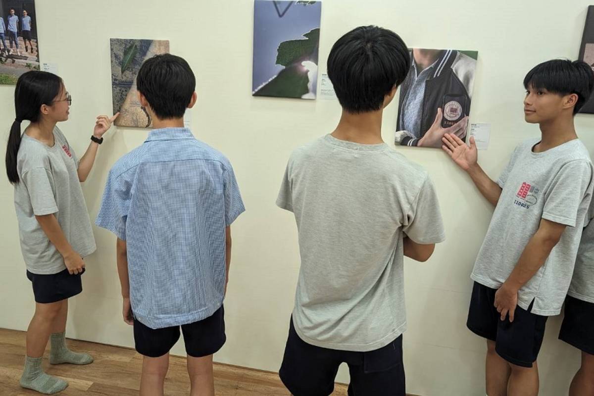 拍攝者介紹自己的作品