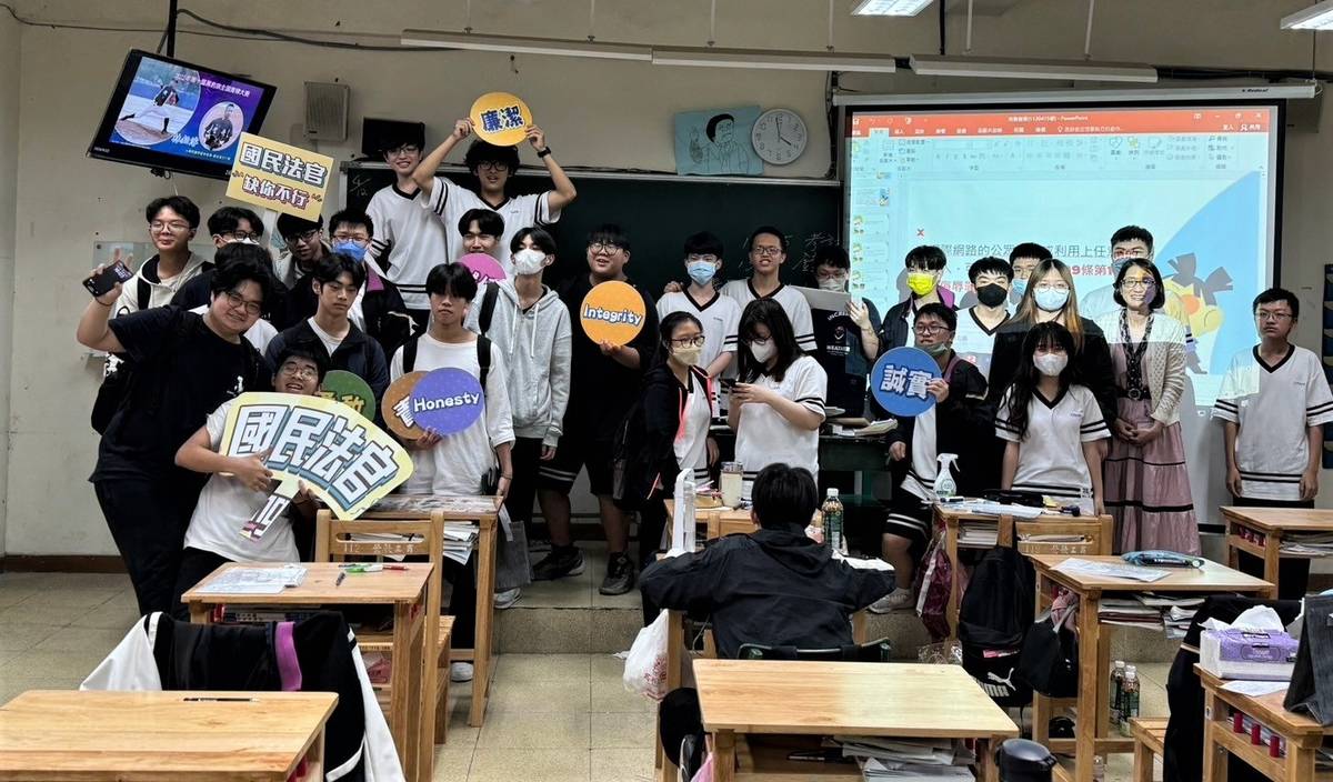 新北市教育局於鶯歌高級工商職業學校「青春廉潔行動－引領正直新世代」系列宣導