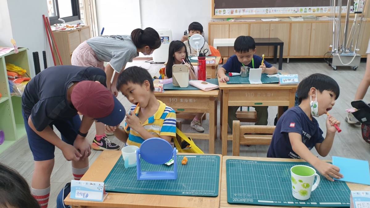 111學年度口腔保健-特優-新北市石碇區雲海國小-學生餐後刷牙