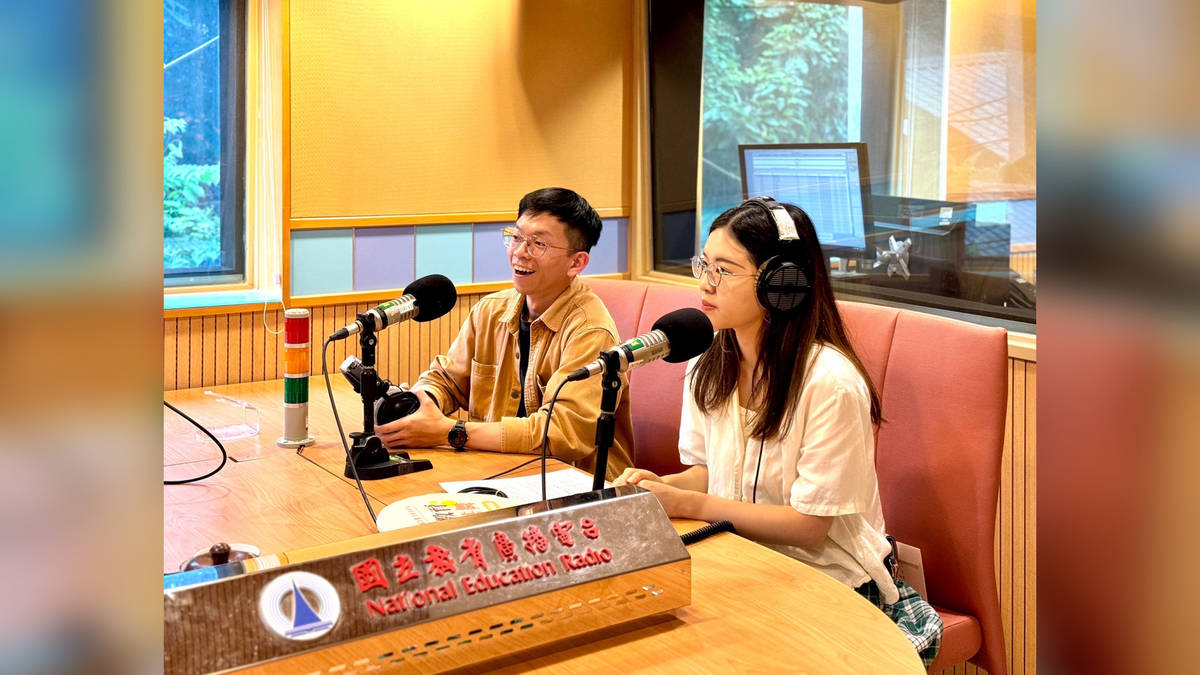 美，是把經典根植在身上—專訪「京劇新美學」課程學生清華大學蕭鈺庭 東海大學蔡秉軒