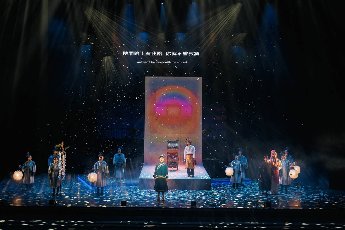 躍演劇團《勸世三姊妹》 ©林政億