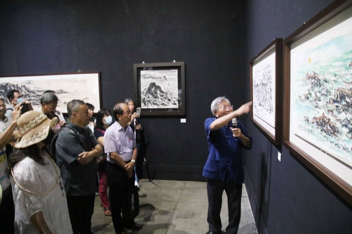 臺東美術館大文創教室舉辦「水墨行路-林永發七十畫展」，林永發親自導覽，回顧在臺東耕耘書畫與教育的點滴。
