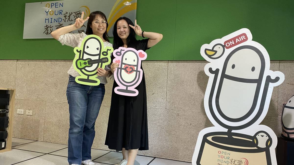 勇敢的李品逸(右)為了夢想毅然決然創業