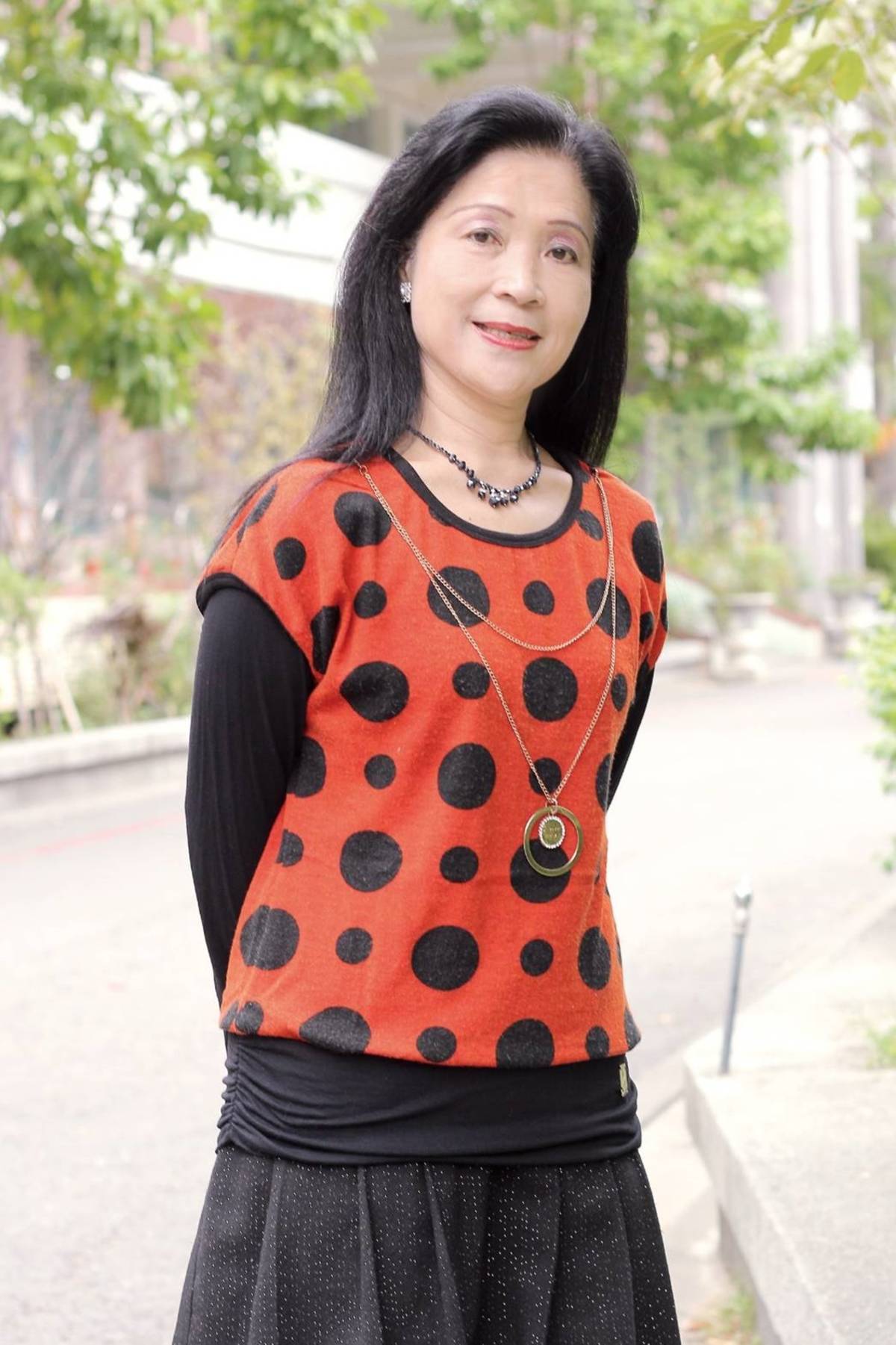 黃美鴻校長