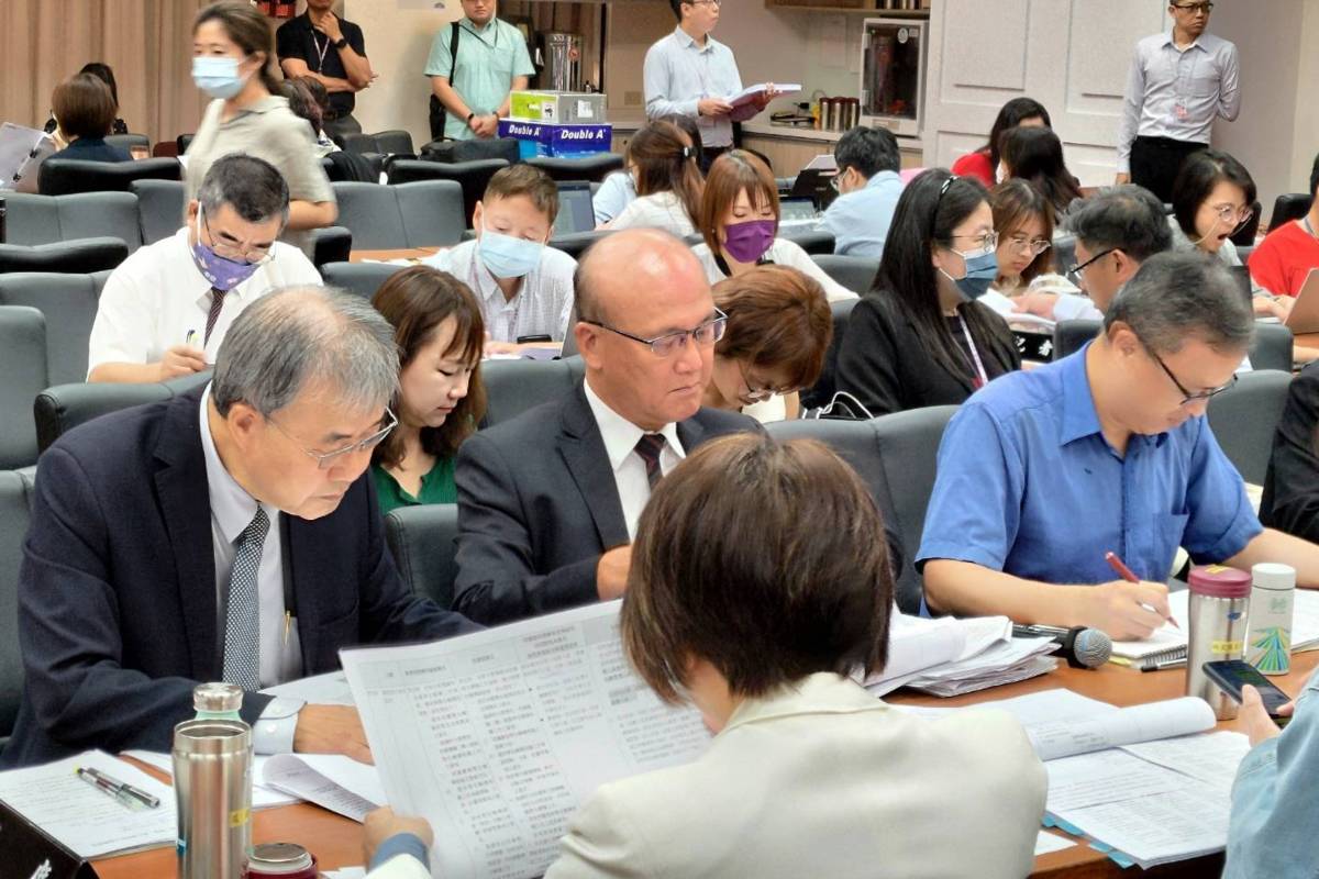 立法院教育及文化委員會再度就《學生輔導法》部分條文修正草案進行逐條審查
