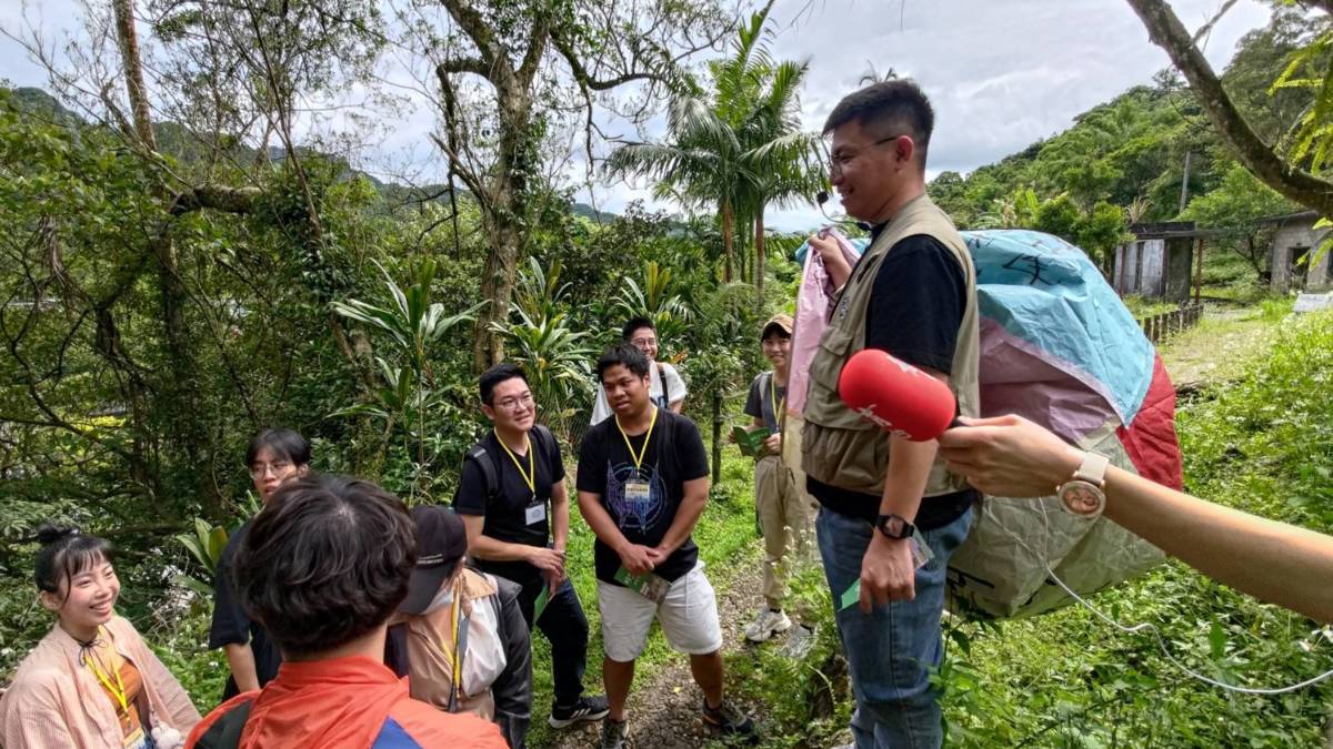 瑋揚解說環保天燈