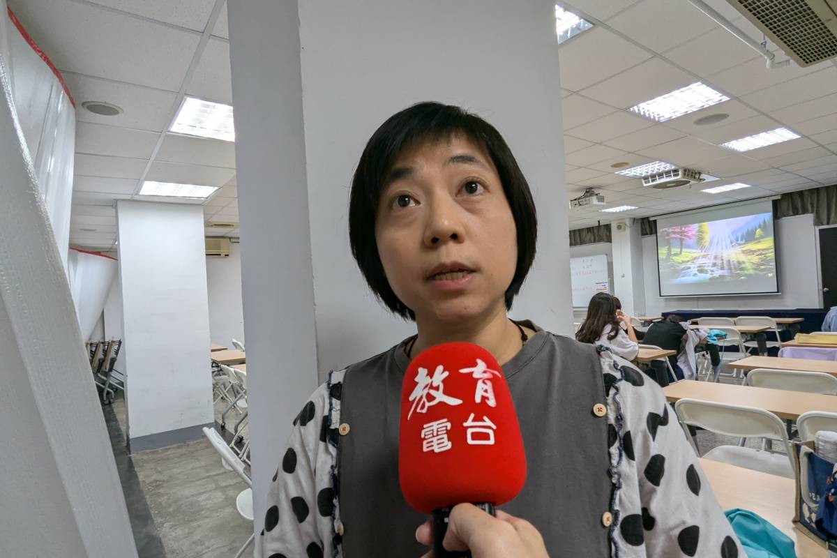 育達高中餐飲科科主任廖翊合說明，老師們在師傅的指導下，動手製作芋頭酥，獲得不同的學習經驗
