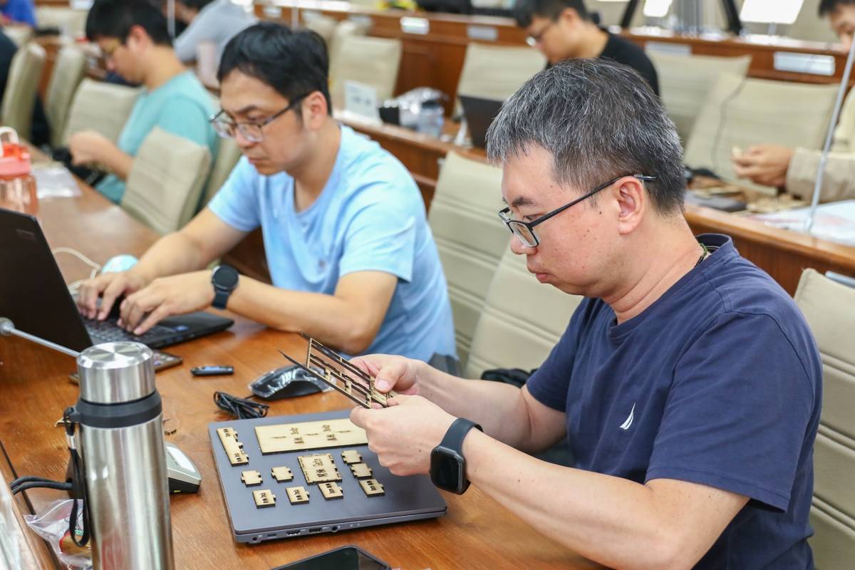 半導體課程實驗實作活動