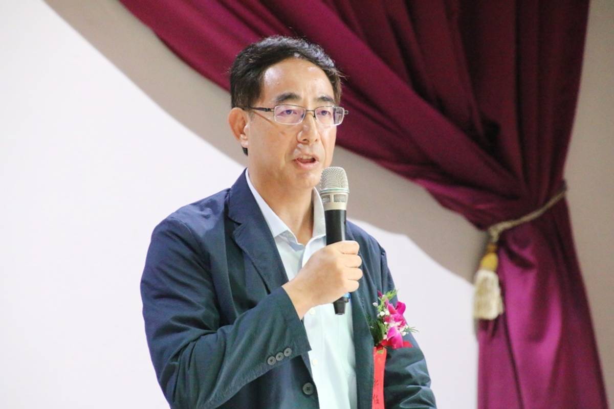 臺東生活美學館新任館長由原臺東縣文化處表演藝術科長徐敘國接任。