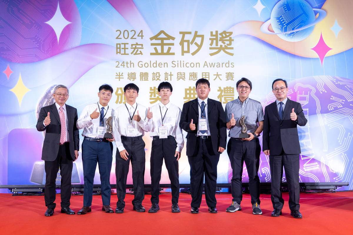 智慧醫療夯！南臺科技大學團隊以「居家腹膜透析智能助理」作品勇奪應用組金獎。(主辦單位提供)