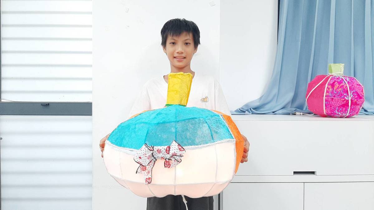 鳳鳴國中學生曾加沅