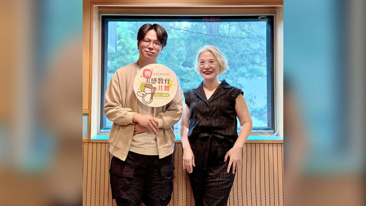 美，是全然涵養自我，矢志成為國樂史的續篇人—專訪國立臺灣藝術大學中國音樂學系學生 劉德奕