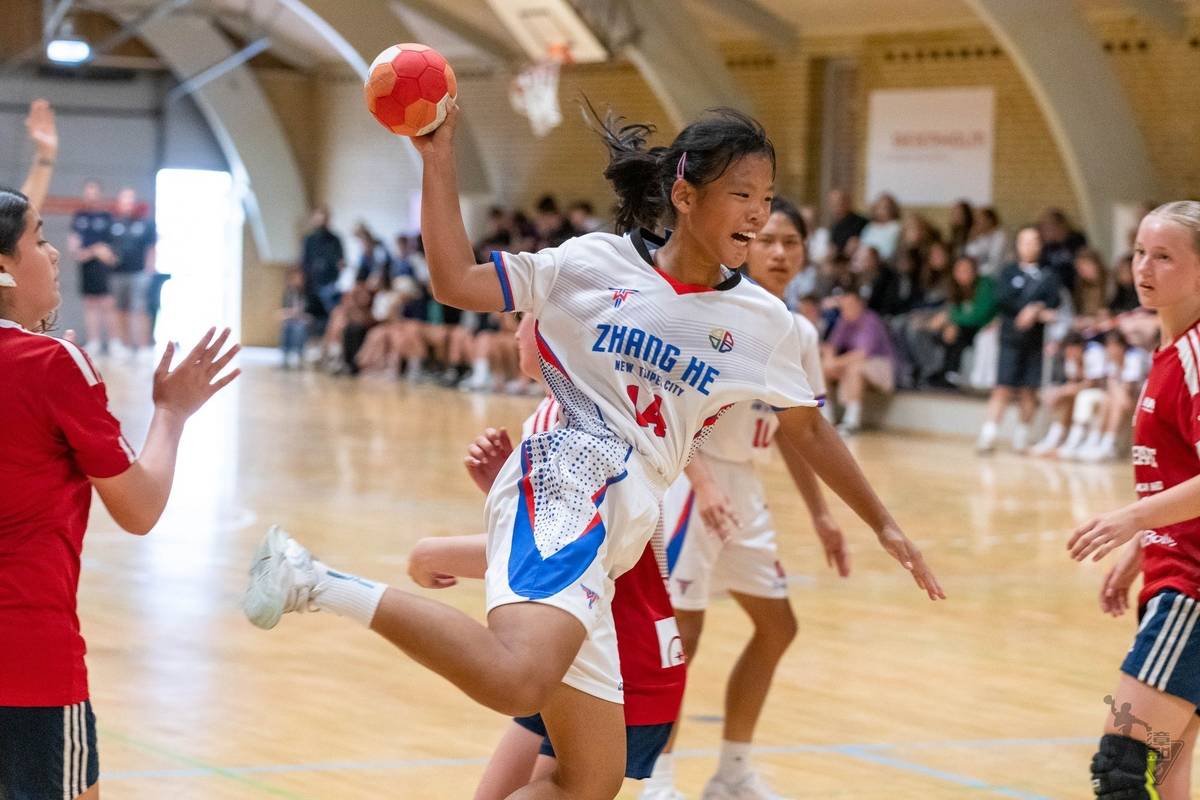 漳和國中女子手球隊參加「2024年丹麥喬陵蘭國際手球分齡賽」表現亮眼，勇奪U13組冠軍