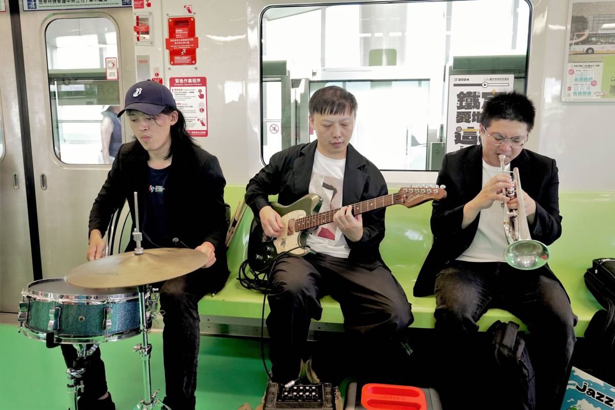 活動期間搭乘大眾運輸也有機會欣賞音樂