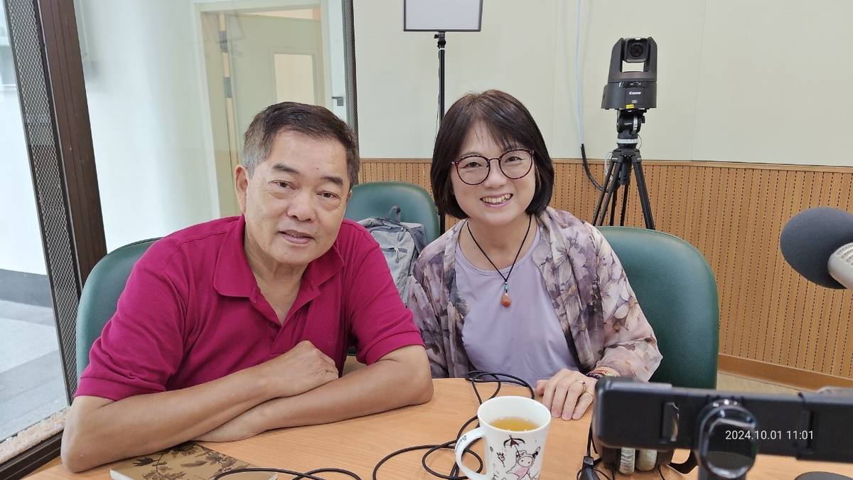 鳴蟲文化與科學特展主要展品提供者:楊平世老師和蔡惠卿女士.jpg
