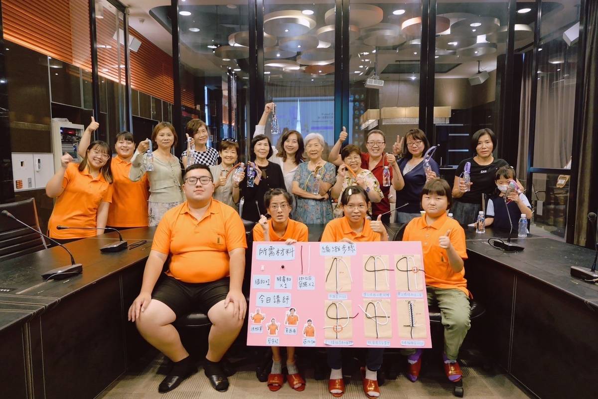 神寶貝與西北扶輪社內輪會
