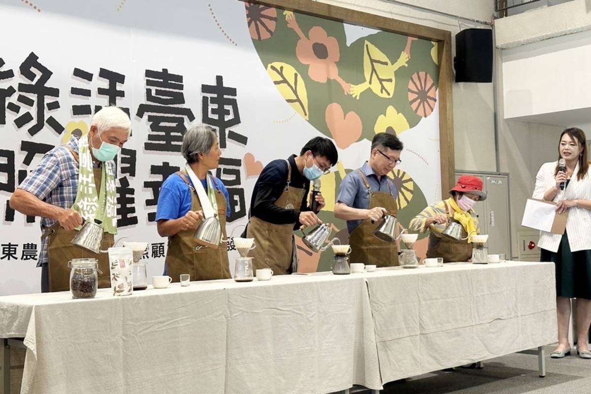 農業部農村發展及水土保持署臺東分署推動「臺東農村社區綠色照顧計畫」，今(23)日以「綠活臺東•照耀幸福」為主題發表成果。