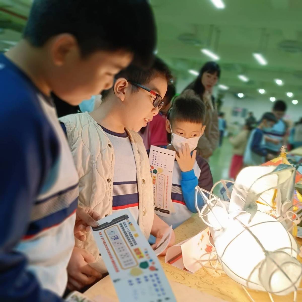 臺北市藝術家駐校計畫提升學生的藝術鑑賞力及創作能力