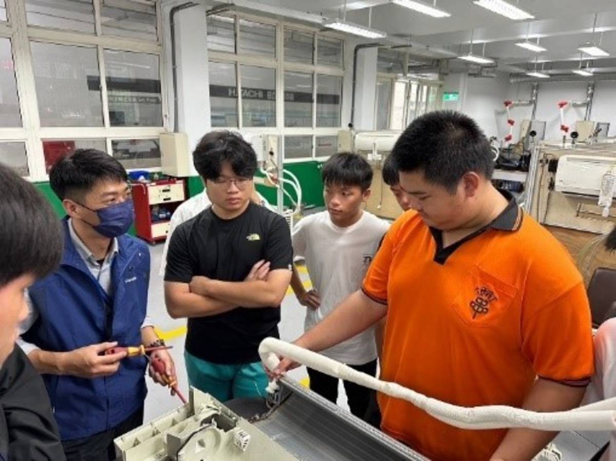 課程增進學生實務經驗