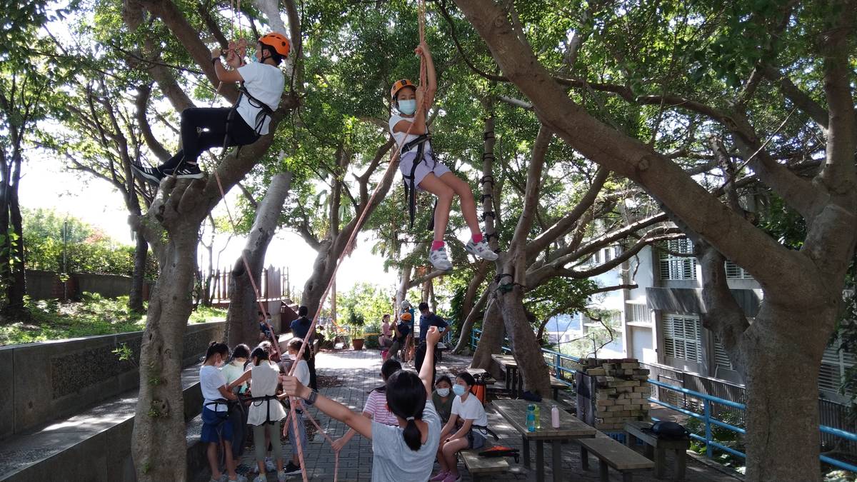 112學年度「健康體位績優學校遴選」特優A組-臺北市士林區雙溪國民小學-攀樹體驗