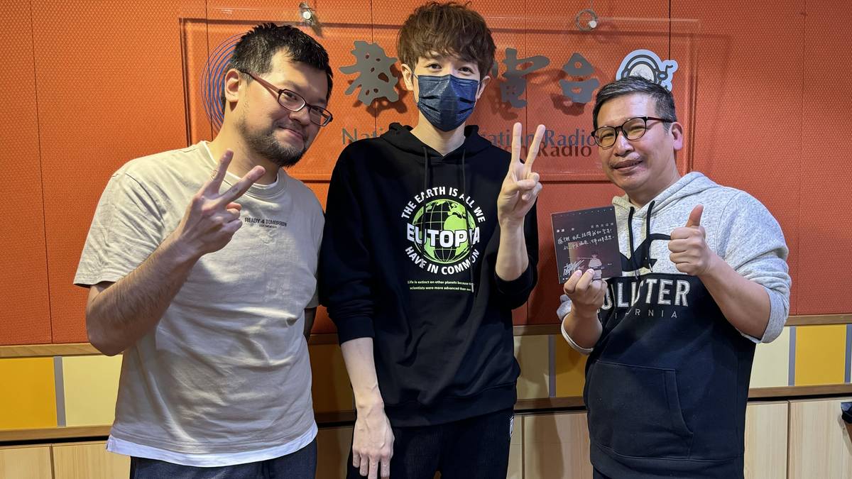薩克斯風手蘇聖育+歌手蕭閎仁