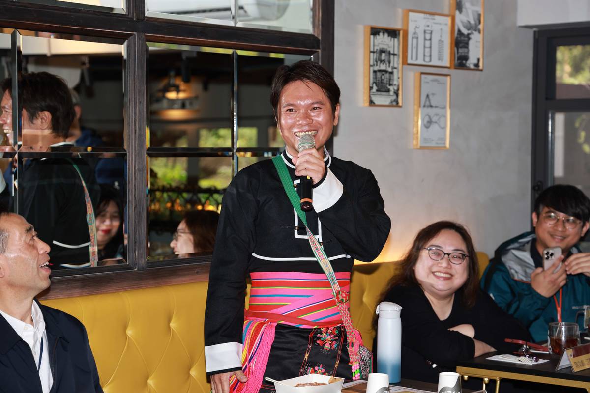 三金得主舒米恩．魯碧表示，將原住民音樂與國樂合作，是相當具有挑戰性