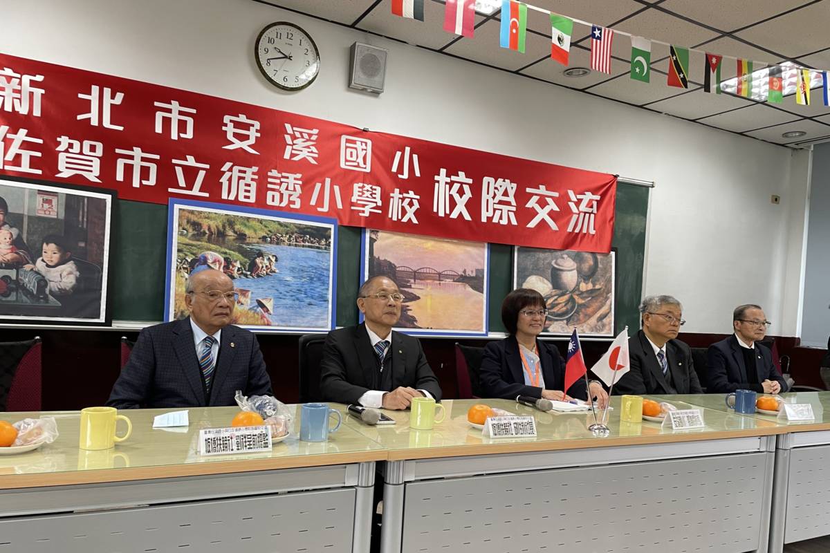 新北安溪國小臺日共學 分享臺灣藝術大師創作