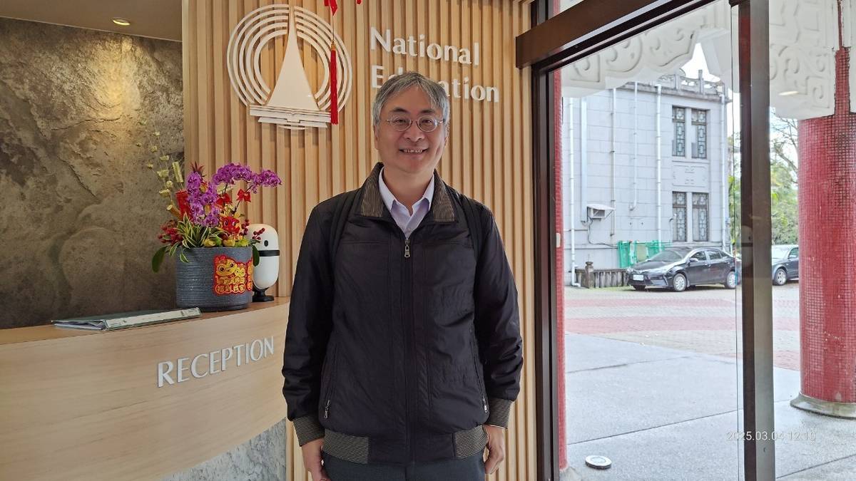 親切又溫和的黃理事長，為生態環境奮戰、樂觀以對。.jpg