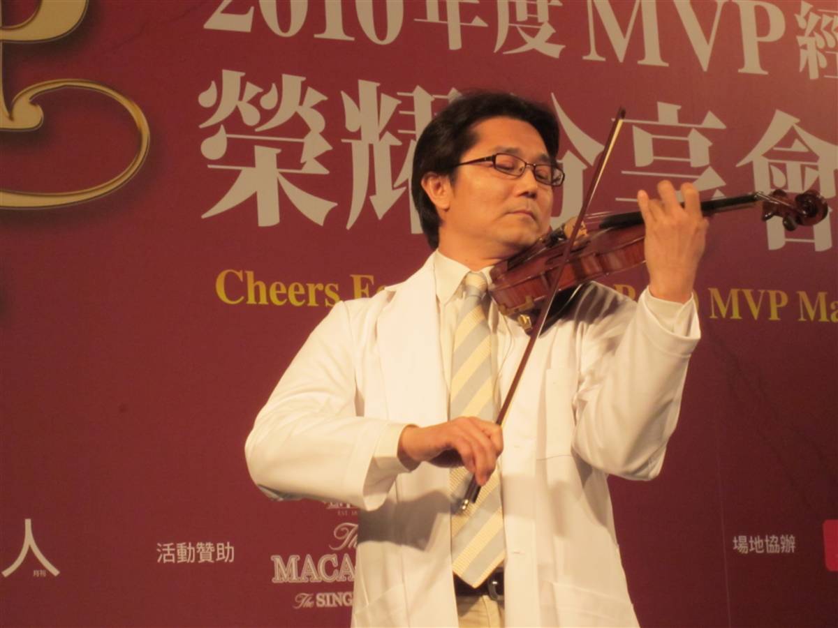 如果不當獸醫 DJ說他會以拉提琴為業