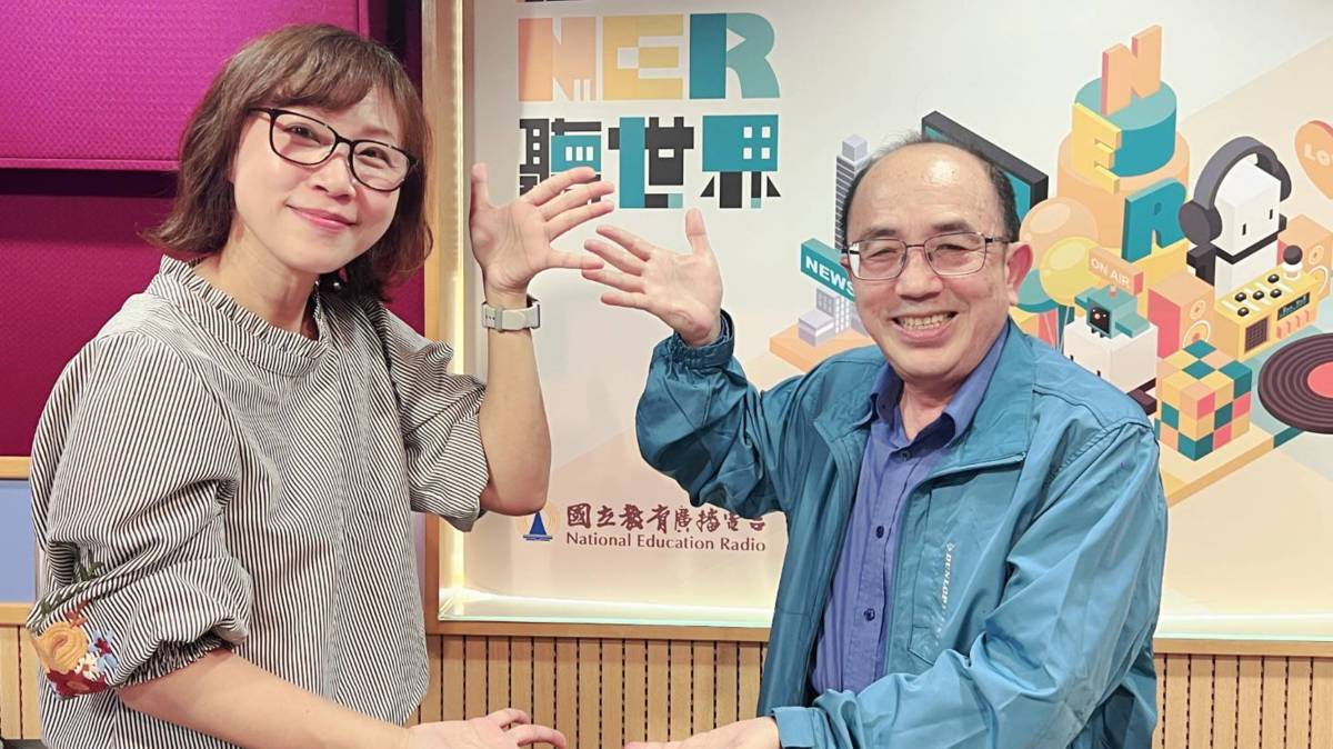 小風與宋局長合影

